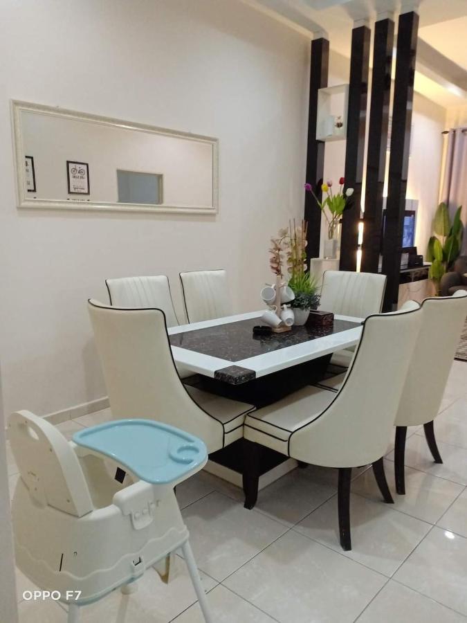 Melissa Homestay Merlimau מראה חיצוני תמונה